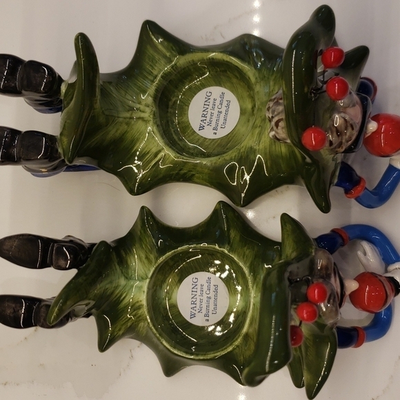 𝅺set of 2 Vanmark 2003 Tea Light Holders Singing Elves 3.5"h x 7" / 3.5"h x 8"l - Picture 8 of 9